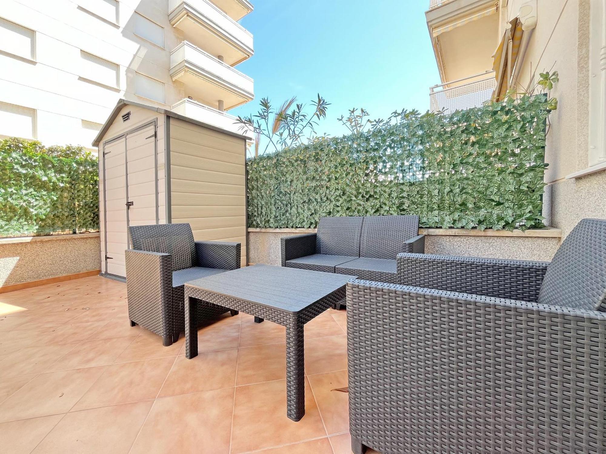 Global Properties, Planta Baja Con Piscina En Canet De Berenguer Apartment